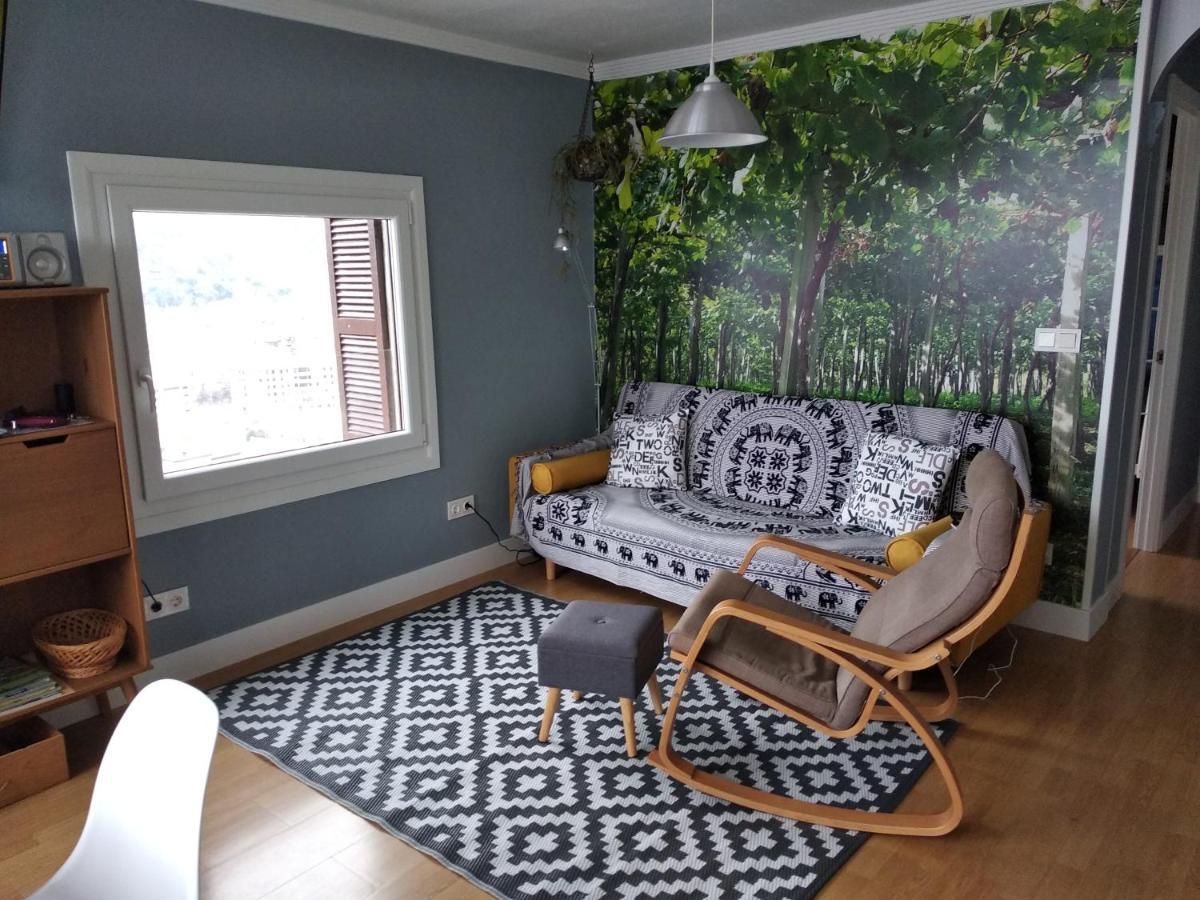 SARAKATUA15 vistas espectaculares - familias y parejas - 2 dormitorios independientes - amplio salón cocina comedor - garaje opcional en pleno centro urbano Zarautz Exterior foto